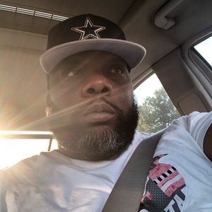 Meet your Posher, Chevis